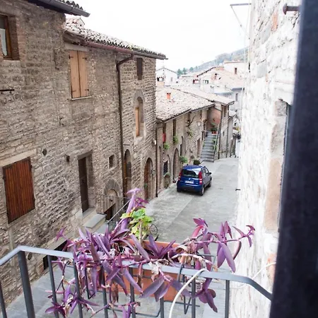 Pied-a-terre Del Centro 古比奥